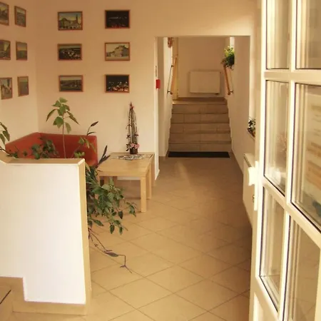 Ubytovani Na Landaku Guest house 3*